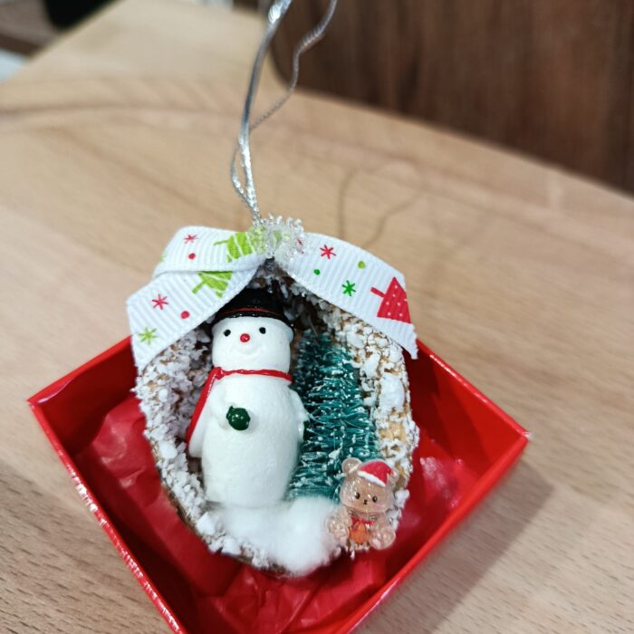 Коледна играчка орехче