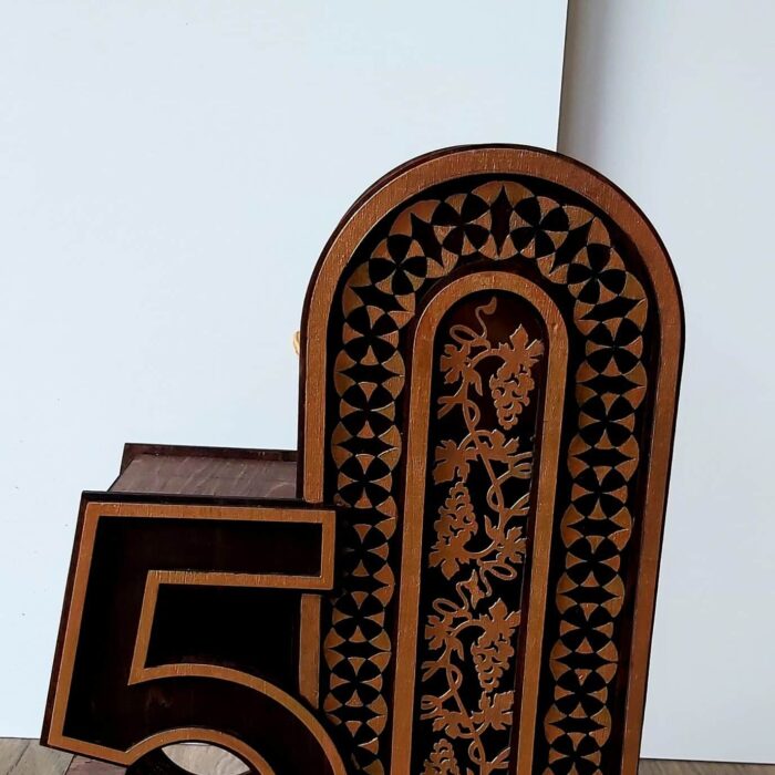 Юбилейна кутия "50" за бутилка