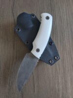 Мини ловен нож с дръжка от кориан